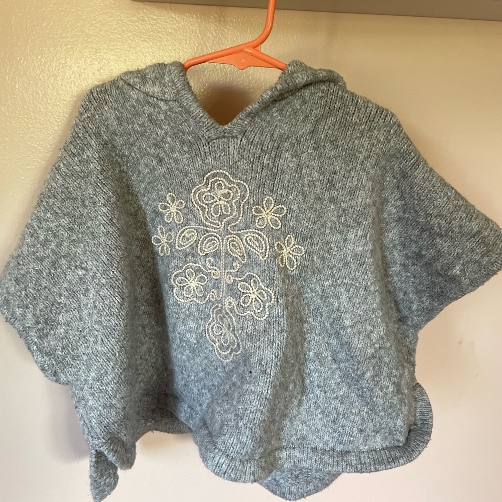 Gray Hooded Sweater Poncho with Embroidered Design